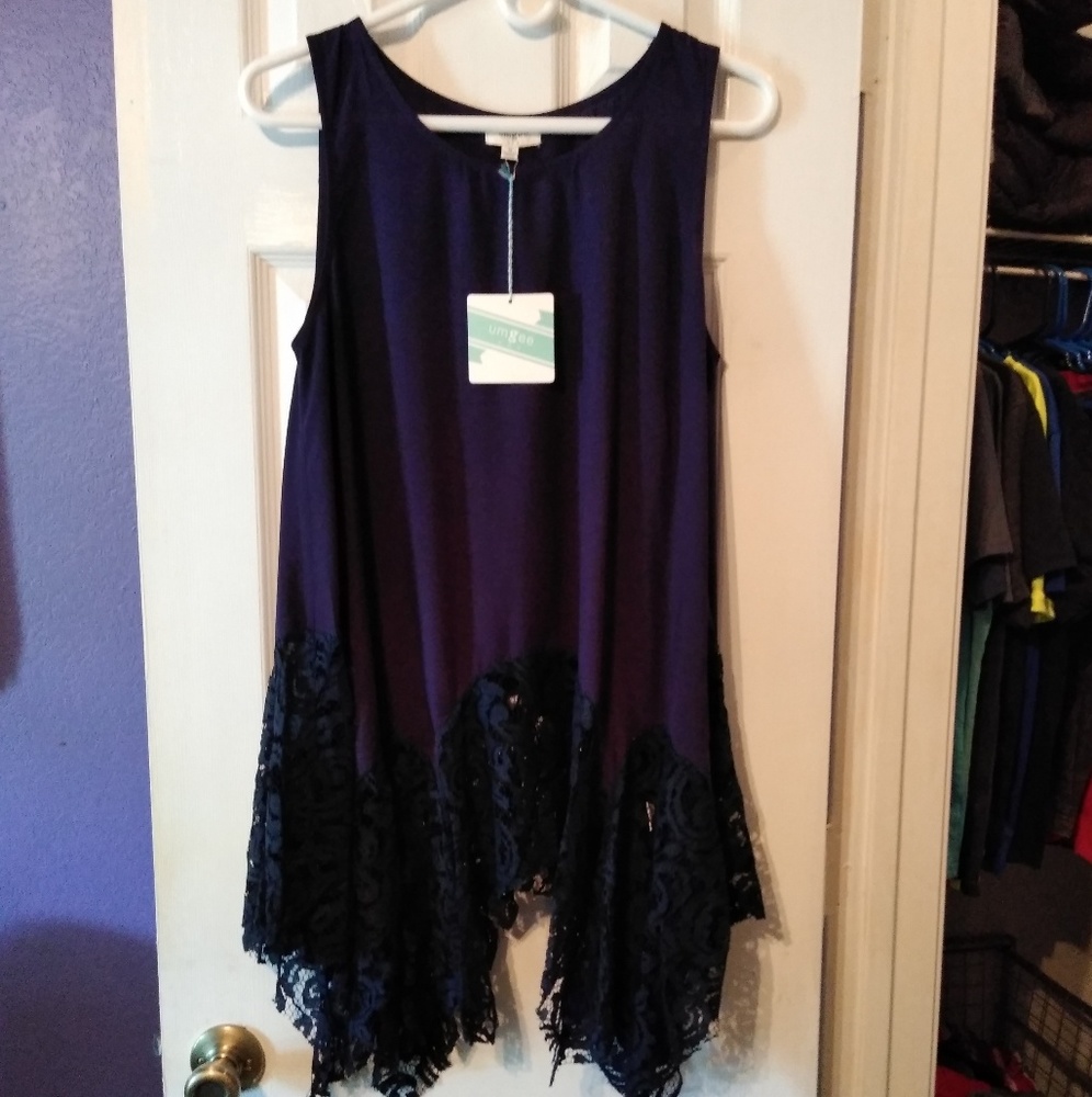 Lace trim tank
